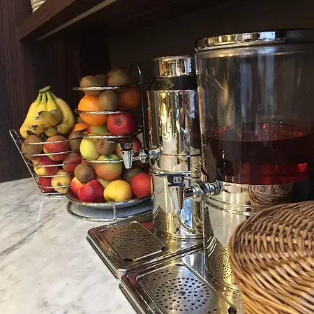 Apple Hotell