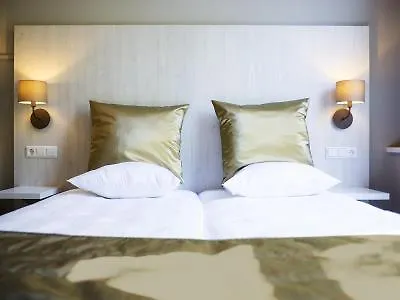 Hotell Apple 3*